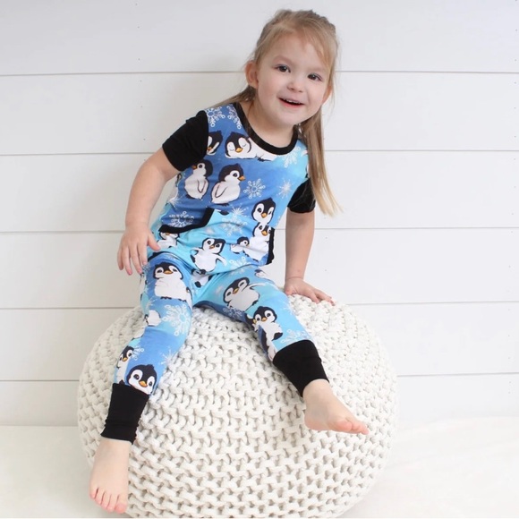 🐧NIB Ready Set Bamboo Romper🐧 - Picture 2 of 5